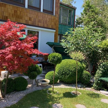 Nyaralo Japankerttel - Apartment With Japanese Garden Balatonmáriafürdő Екстериор снимка