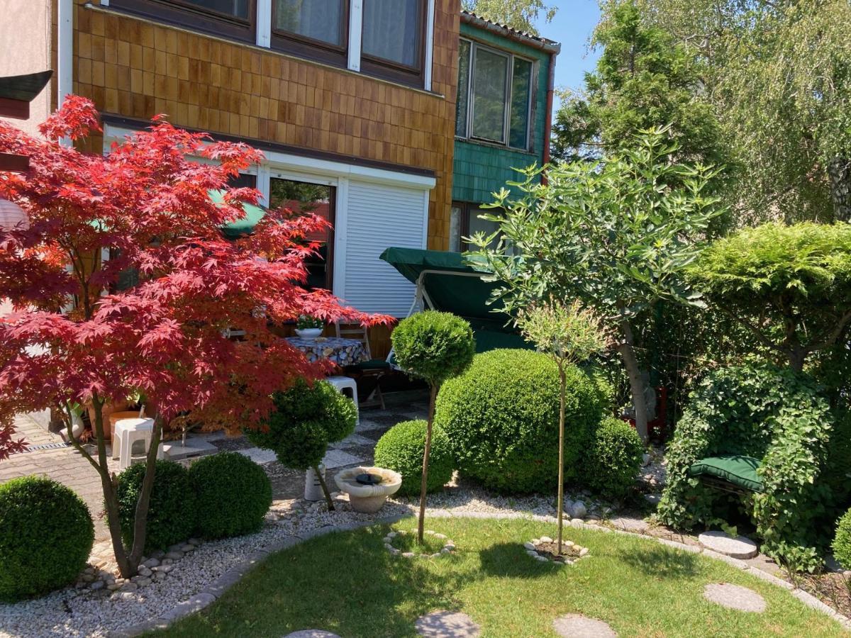 Nyaralo Japankerttel - Apartment With Japanese Garden Balatonmáriafürdő Екстериор снимка